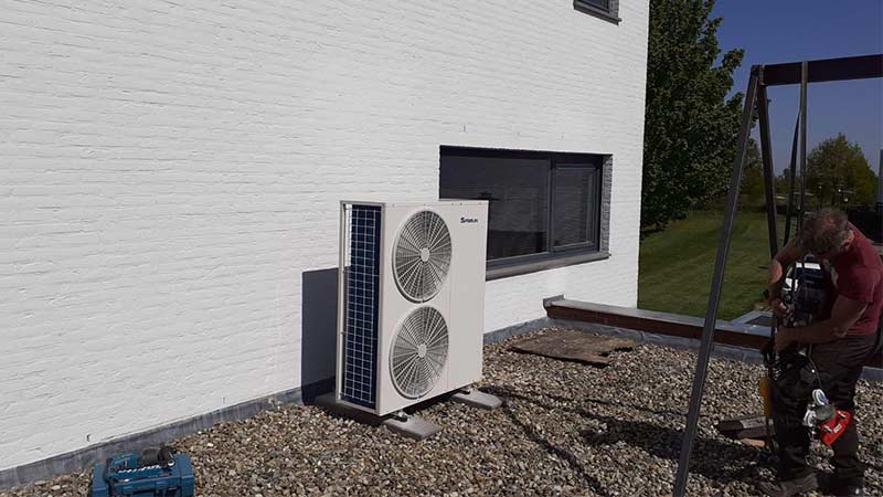 SPRSUN Proiect de pompă de căldură DC inverter în Țările de Jos